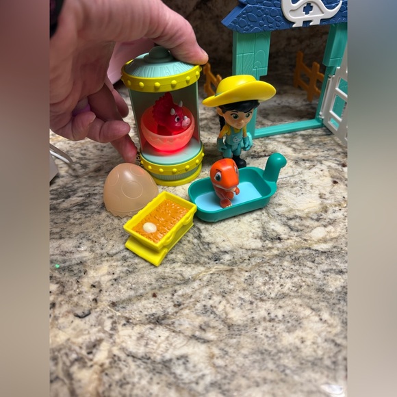 Dino Ranch Action Figures Sets 3 complete sets here and 6 Different Dino Mites! - Picture 2 of 11